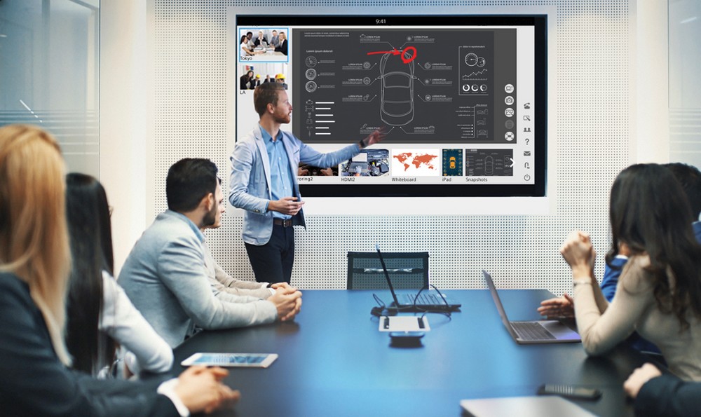 En entreprise, l’écran tactile révolutionne les réunions